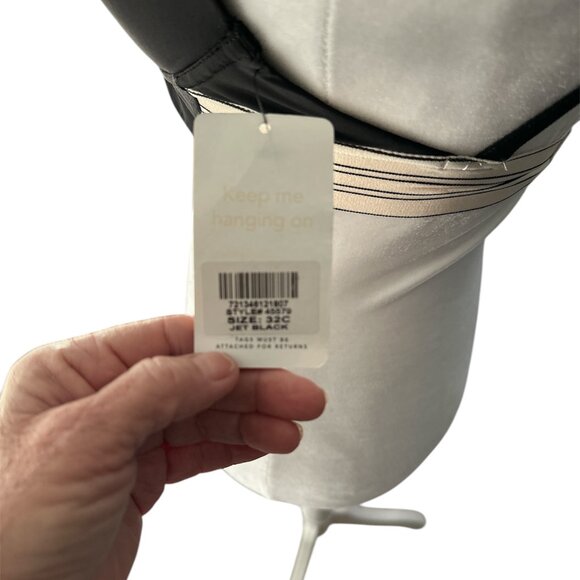 Lively Black Multi Way Bra - NWT - 32 C - Picture 5 of 8